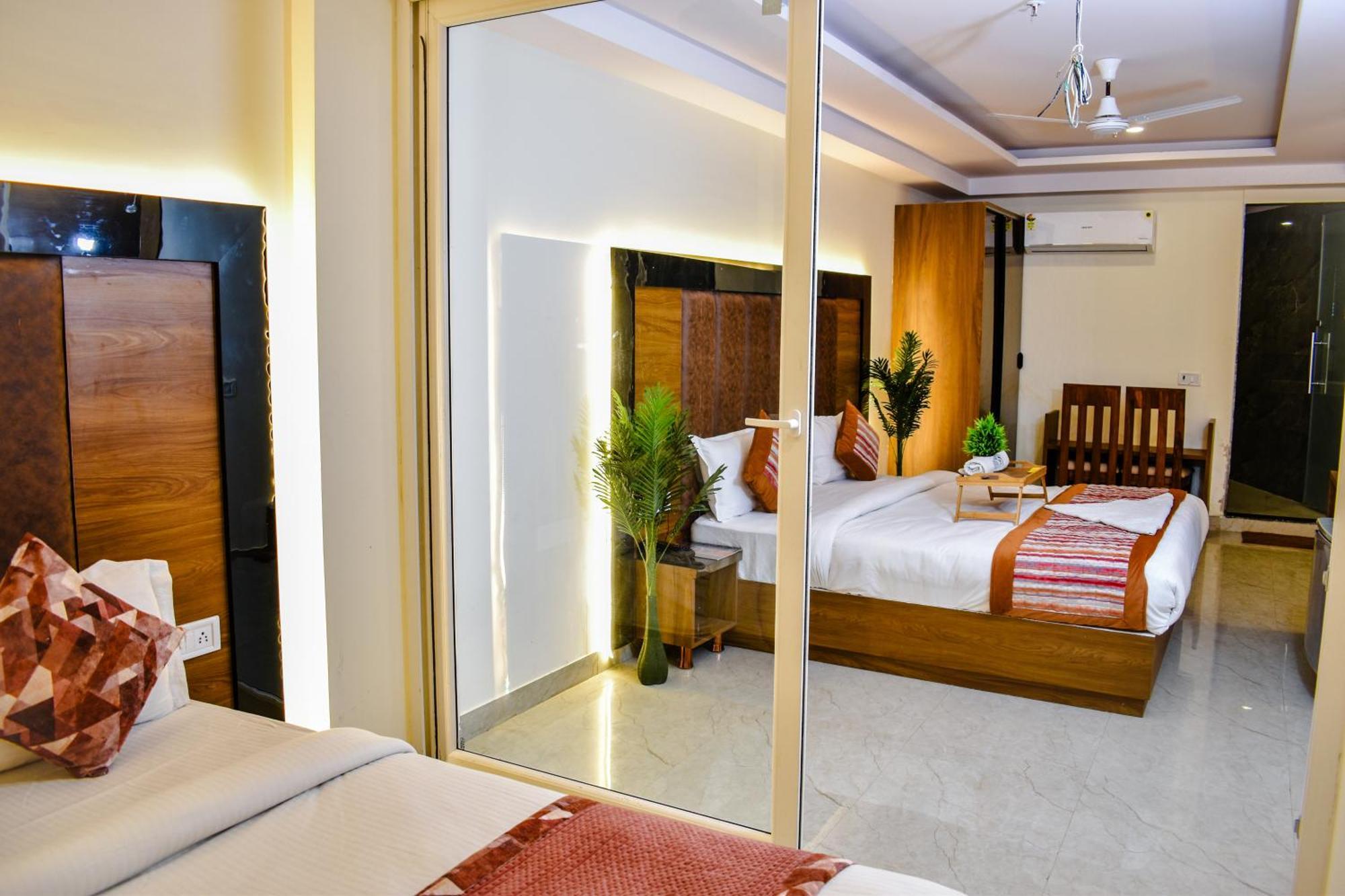 Hotel Yash Palace Near Igi Airport Új-Delhi Kültér fotó