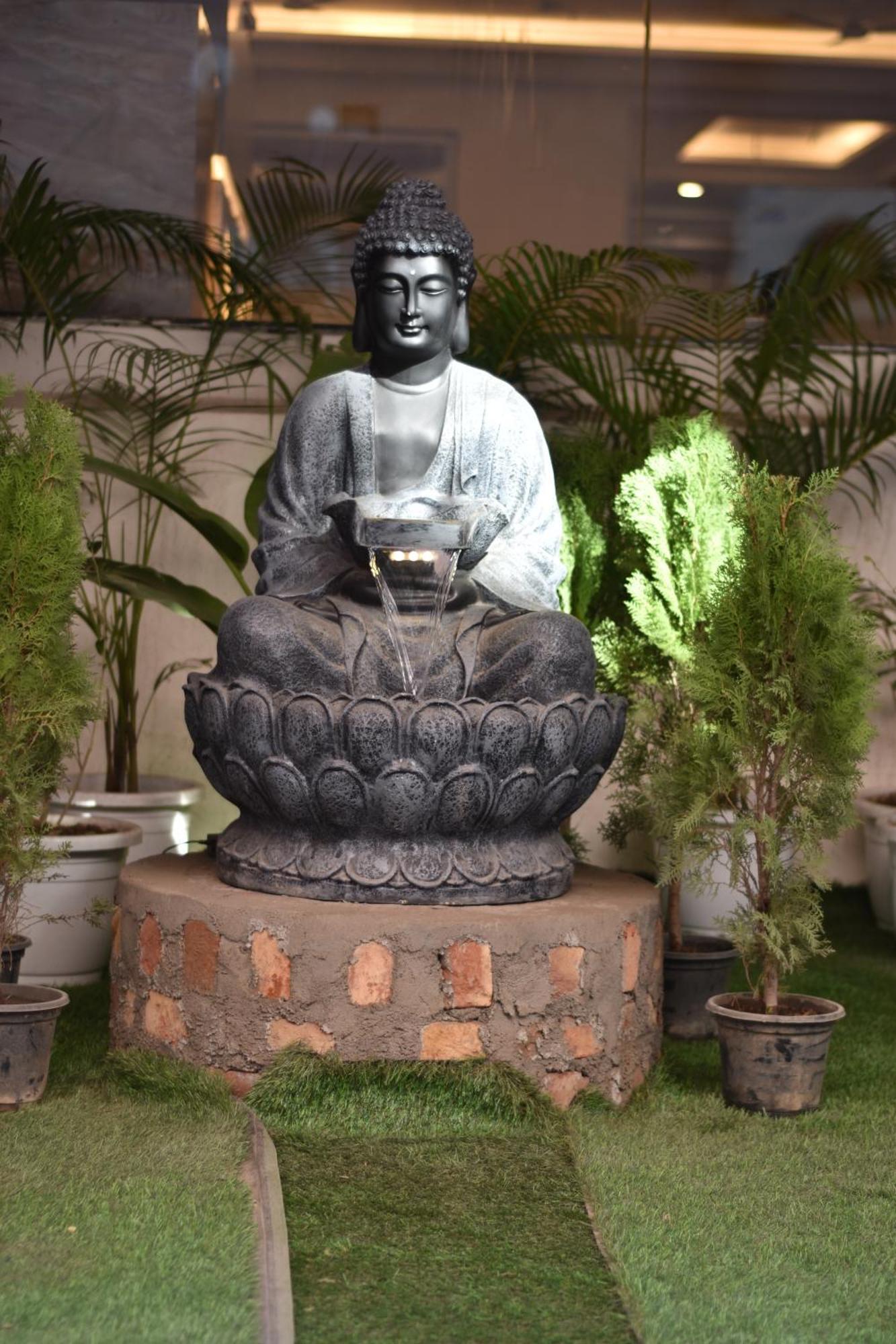 Hotel Yash Palace Near Igi Airport Új-Delhi Kültér fotó